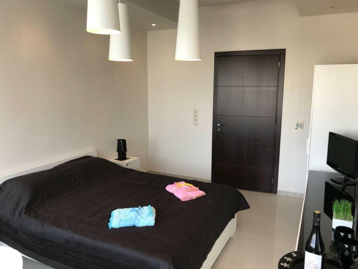 Heart City Executive Suite Chrissi Akti Chania Exterior foto