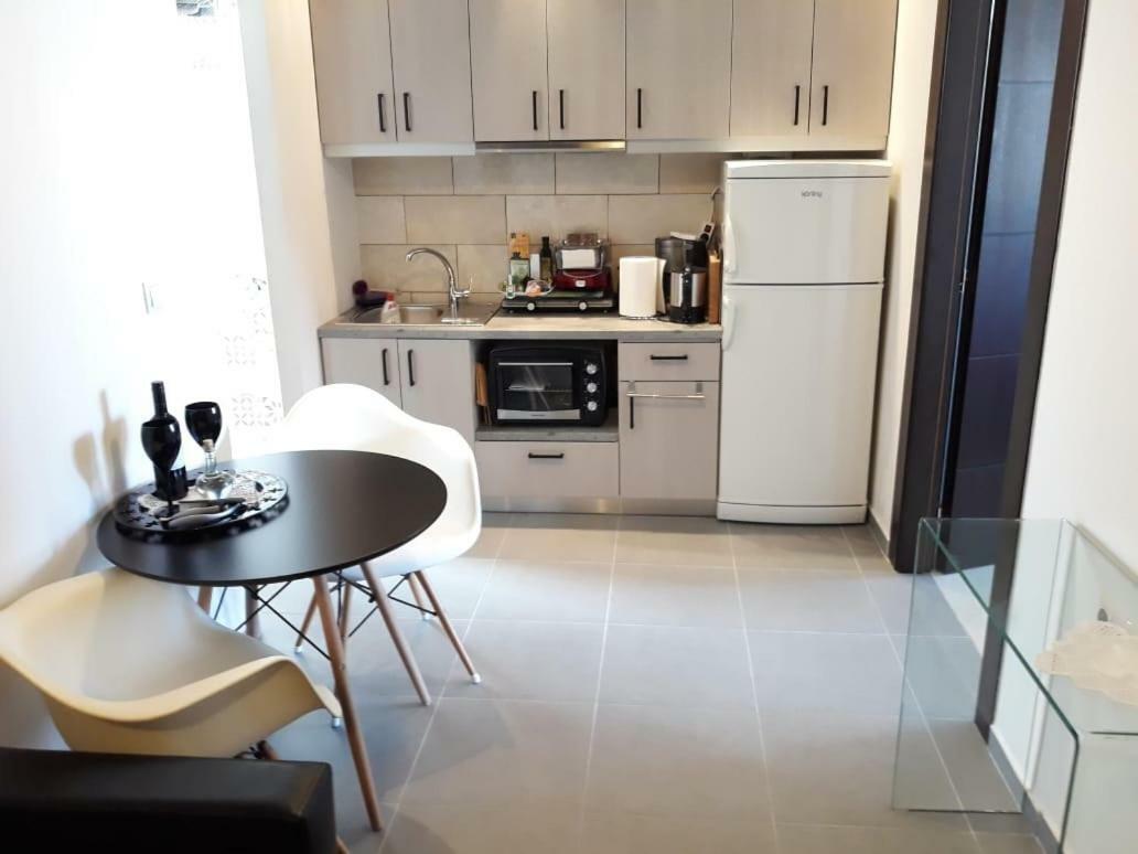 Heart City Executive Suite Chrissi Akti Chania Exterior foto